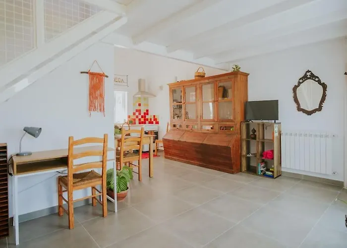 Casa Do Meio Cela (Leira)